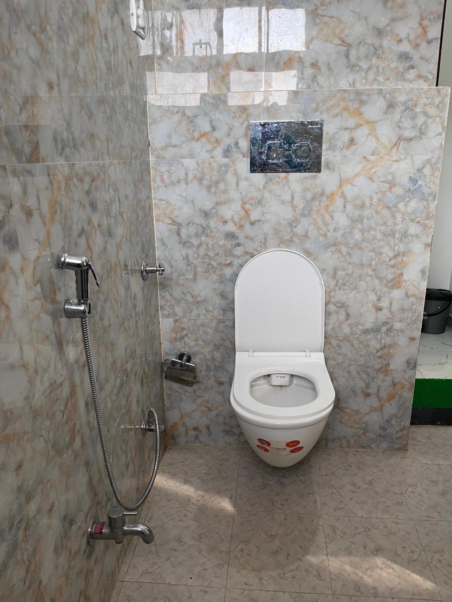 מלון לקנאו Mangalam Grand מראה חיצוני תמונה